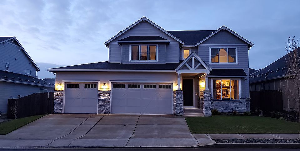 1st image of 5905 NE 132nd St
