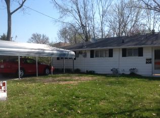 808 Charles St, Columbia, MO 65201