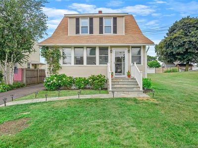 61 Birch St, Stratford, CT, 06615