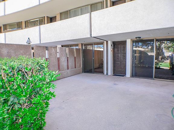 Huge and private front patio