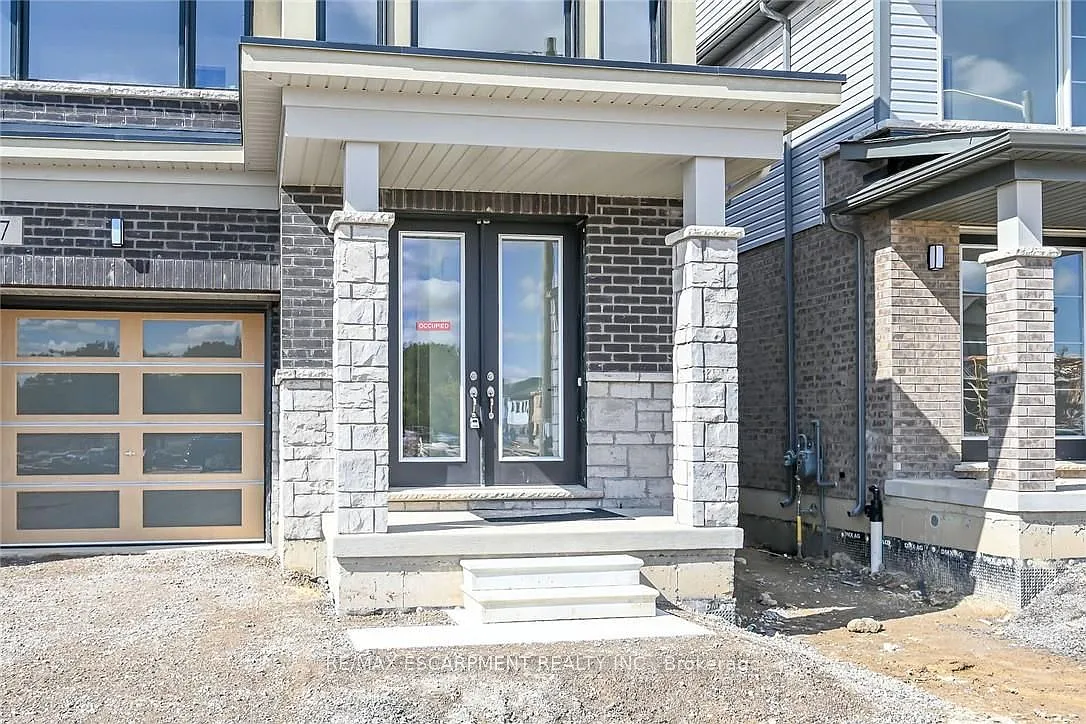 4 bed, $950 — Photo 3