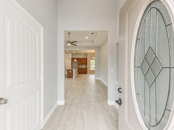 5th image of 16247 Crockett Martin Estates Dr