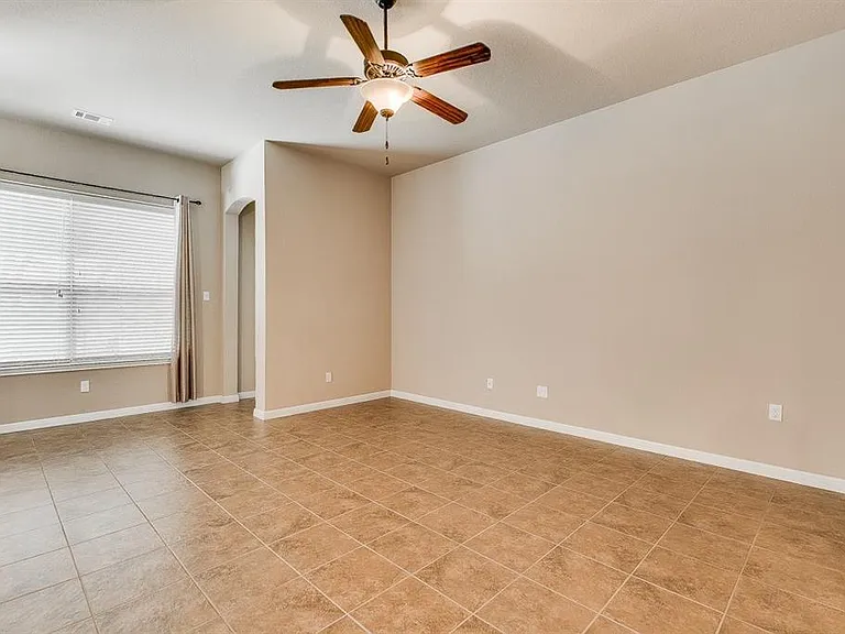 609 Walsh Hill Trl — Photo 11