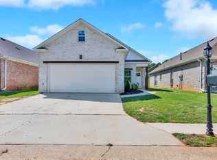 4796 Longmeadow Dr, Bessemer, AL 35022