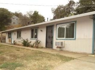 1860 Laurel Ave, Redding, CA 96001