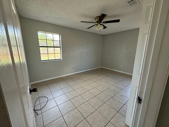 2nd image of 8140 Honeywood Trl