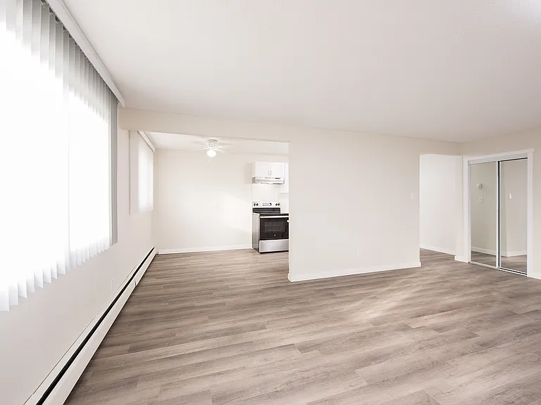 5006 53rd Ave — Photo 31