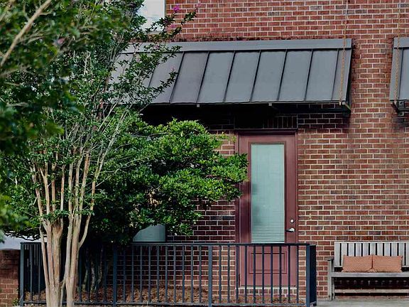 2nd image of 611 N Alcaniz St