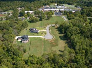 118 Willowbrook Dr, Florence, AL 35630