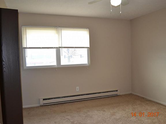 5th image of 1523 Reno Dr