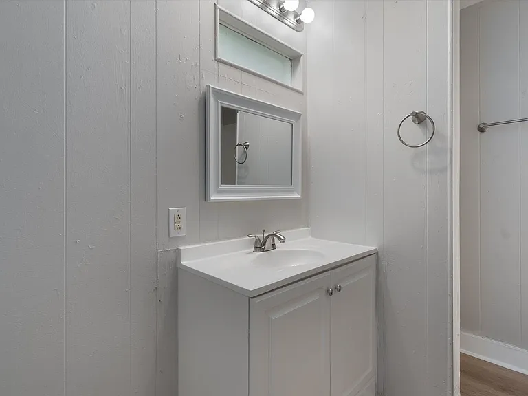 1012 Barbara Dr #B — Photo 20