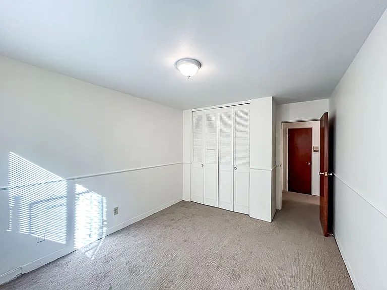 2712 Pillsbury Ave S — Photo 8