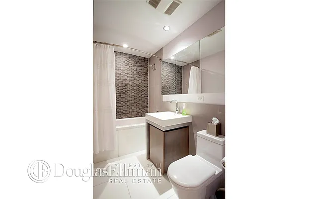 Sold by Douglas Elliman | media 21