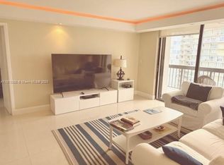 2333 Brickell Ave APT 1710, Miami, FL 33129
