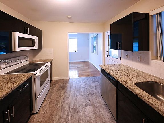 2nd image of 49 Sidonia Ave #A