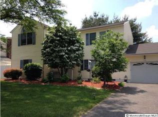 550 Chester Pkwy, Middletown, NJ 07748