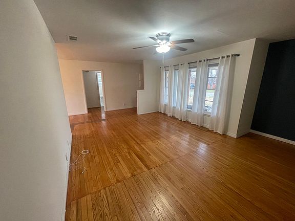 5th image of 3534 Scruggs Dr