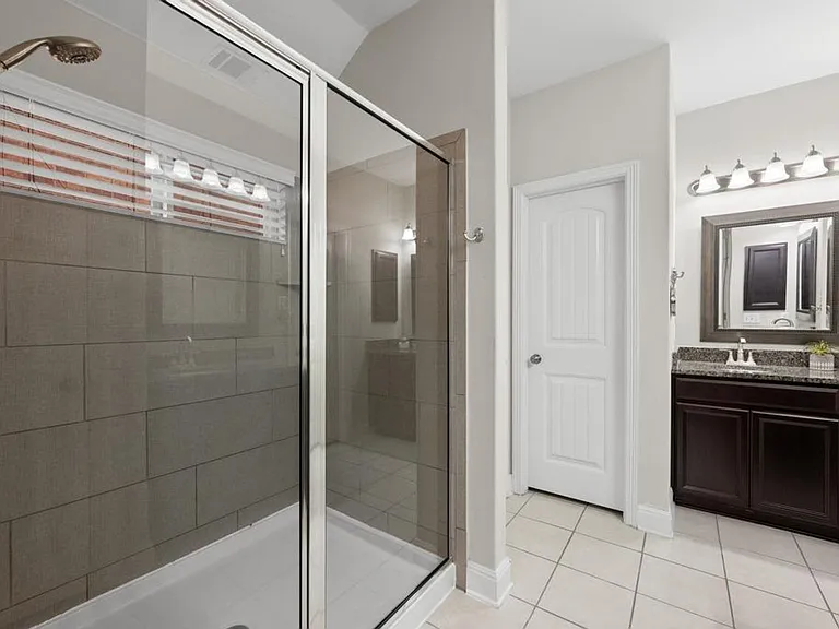 18404 Deleon Bayou Ln — Photo 8