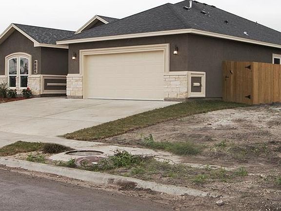 3rd image of 6534 Paddington Dr