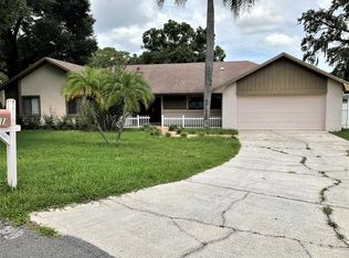 4551 Hillman Ln, Lakeland, FL 33813