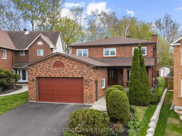 1360 Gaultois Ave, Ottawa, ON K1C 3G6