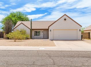 943 E Oraibi Dr, Phoenix, AZ 85024