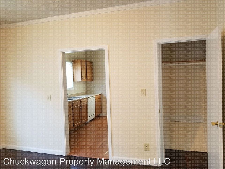 1048 Hooven Ave, Hamilton, OH 45015 Zillow