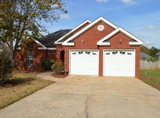 110 Cottage Ct, Centerville, GA 31028