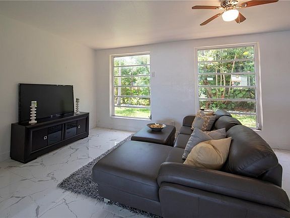 5th image of 1460 NE 56th Ct