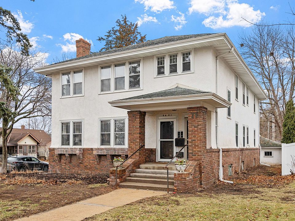 Welcome to Central Lakes of Uptown, where modern living meets timeless charm. Enjoy spacious interiors, beautiful landscaping, and a prime location close to shopping and dining. Don''t miss your chance - schedule a visit today!