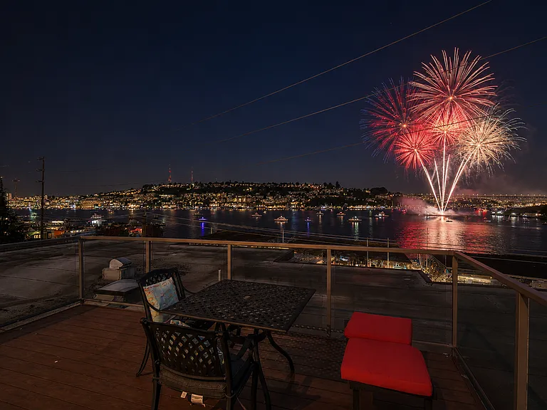 Minor Tower Apartments - Located in Eastlake — Photo 36