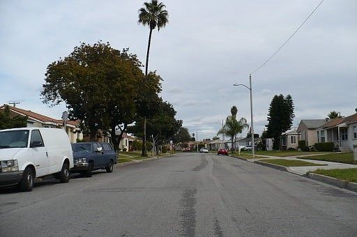 3rd image of 2073 Thoreau St