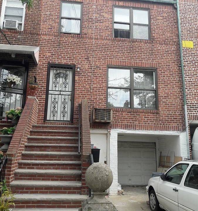 1st image of 2055 47th St