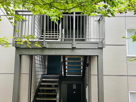 Entry way