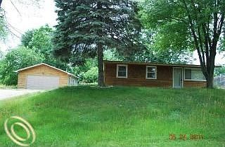 1st image of 10486 Lakeview Dr