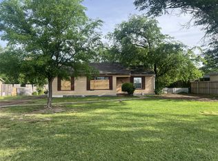 738 Houston St, Sulphur Springs, TX 75482