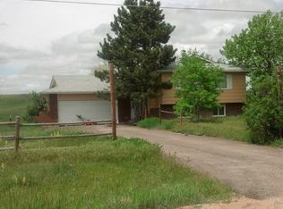 4802 Oasis St, Cheyenne, WY 82009