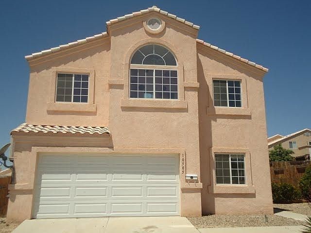 1st image of 10505 Rockcliff Ct NW