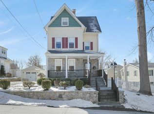 54 Liberty St, Hawthorne, NY 10532
