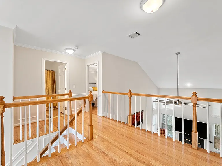 Westwood Pl — Photo 28