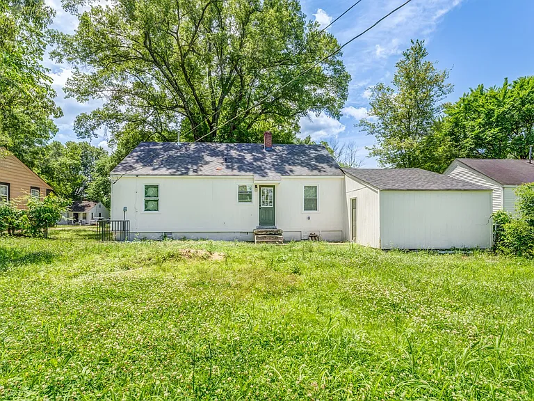 774 Frayser Dr — Photo 17