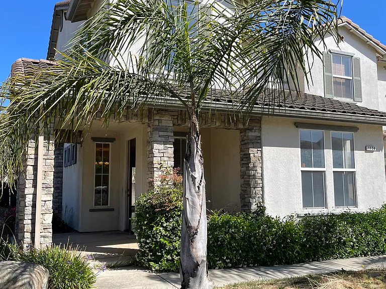 1136 Verona Way — Photo 48