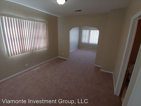 4th image of 18415 Wentworth Ave