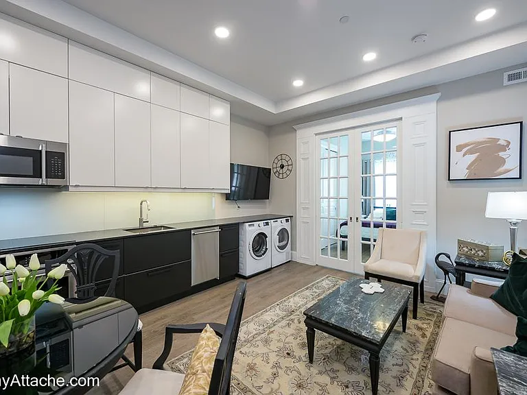 1521 Corcoran St NW #4 — Photo 3