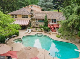 2845 Edgehill Rd, Huntingdon Valley, PA 19006