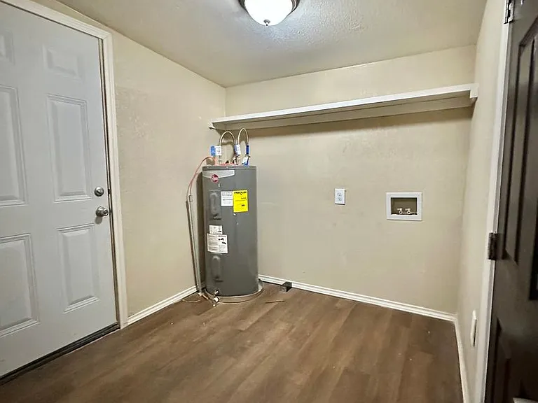 1320 Orient St — Photo 19
