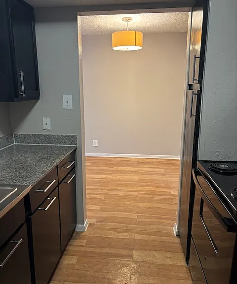 Element Austin Apartments — Photo 35