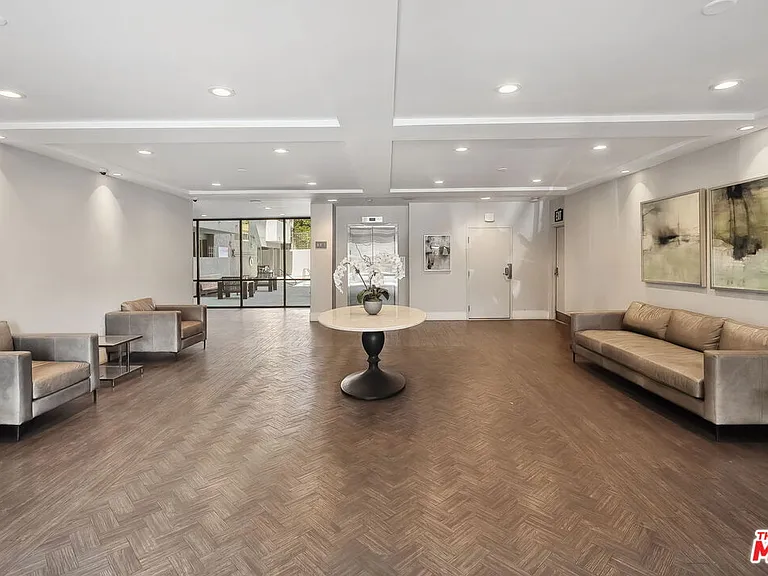 12115 San Vicente Blvd #311 — Photo 26