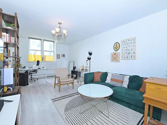 4th image of 84-70 129th St #Ll