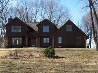 5006 Shrine Park Rd, Leavenworth, KS 66048